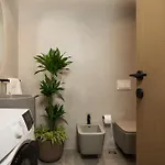 アパート Ee Homes - Curated Design & Skyline Views *
